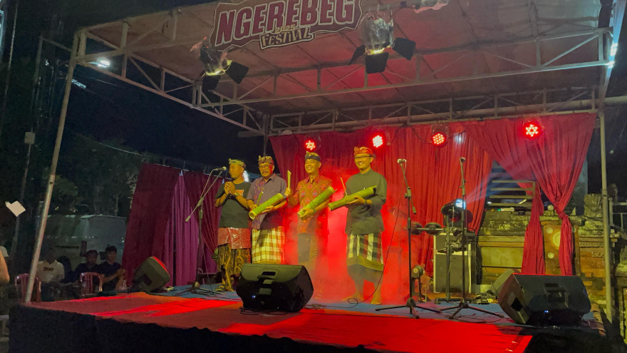 PERBEKEL DESA KUKUH APRESIASI NGEREBEG FESTIVAL 2025